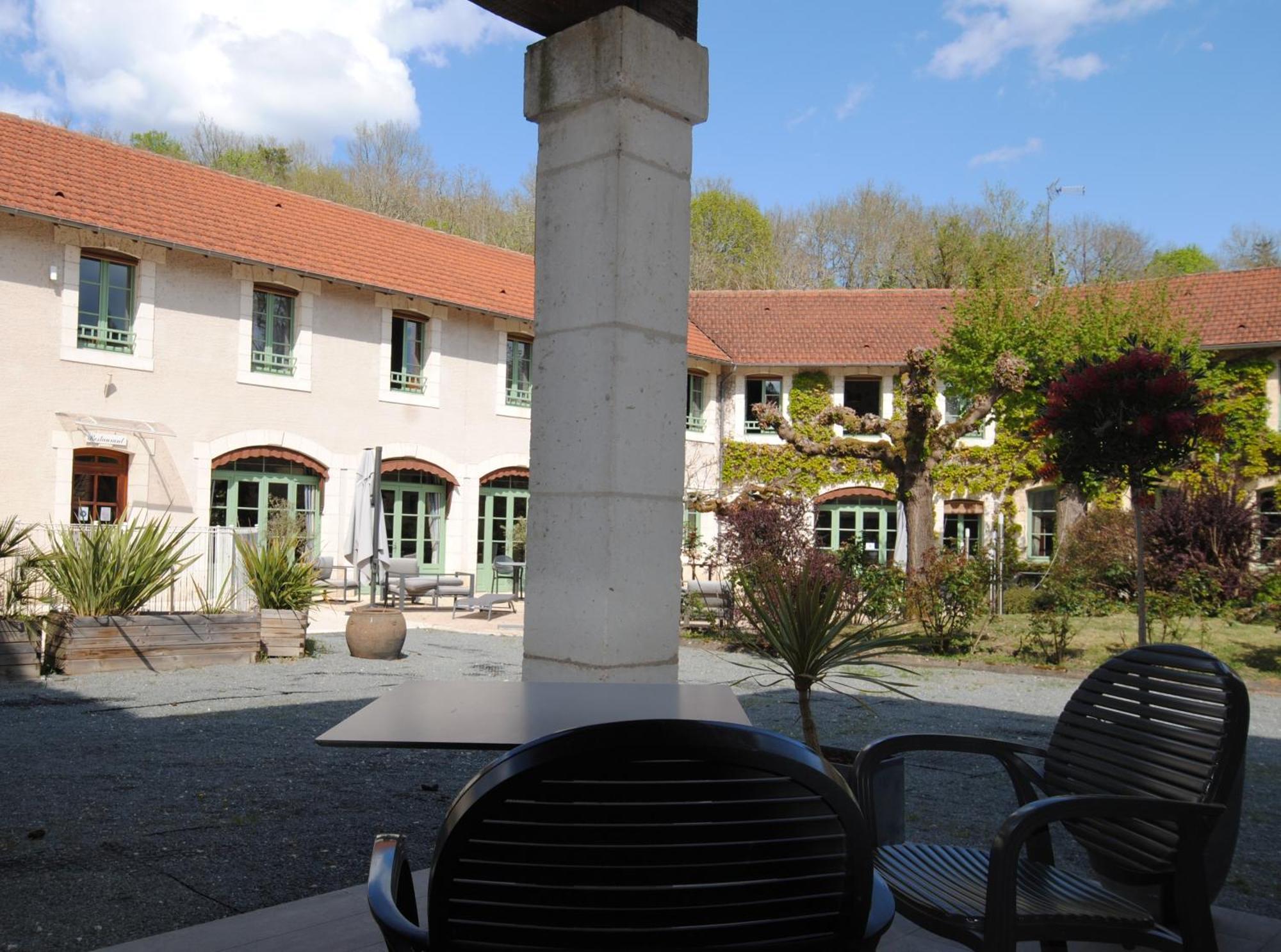 Logis Hostellerie Du Perigord Vert Brantome Ngoại thất bức ảnh