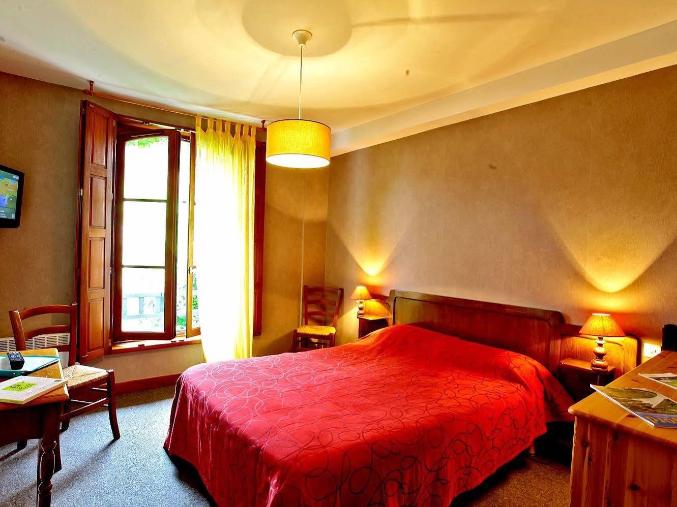 Logis Hostellerie Du Perigord Vert Brantome Ngoại thất bức ảnh